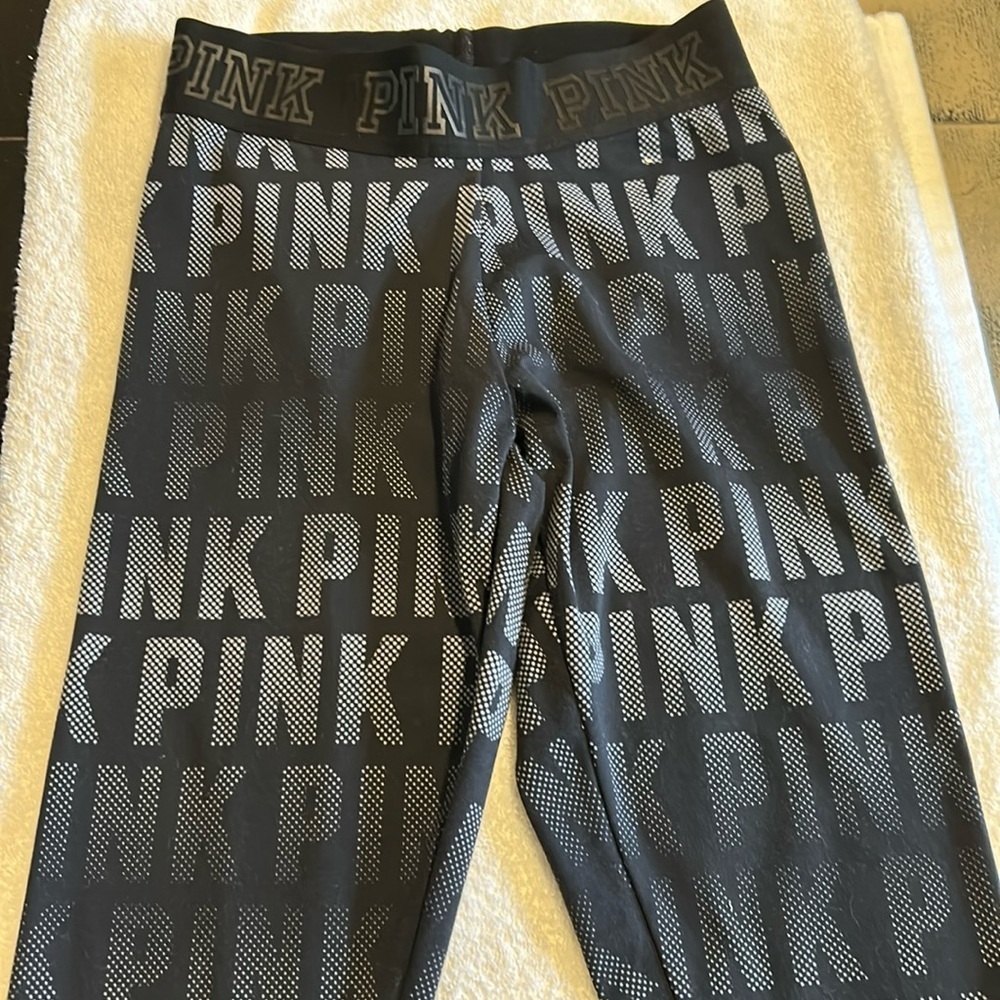 Victoria's Secret PINK Ultimate Yoga Cropped Legging Pant Gym Logo Sz XS